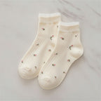Milky White Ribbed Lace Crew Socks