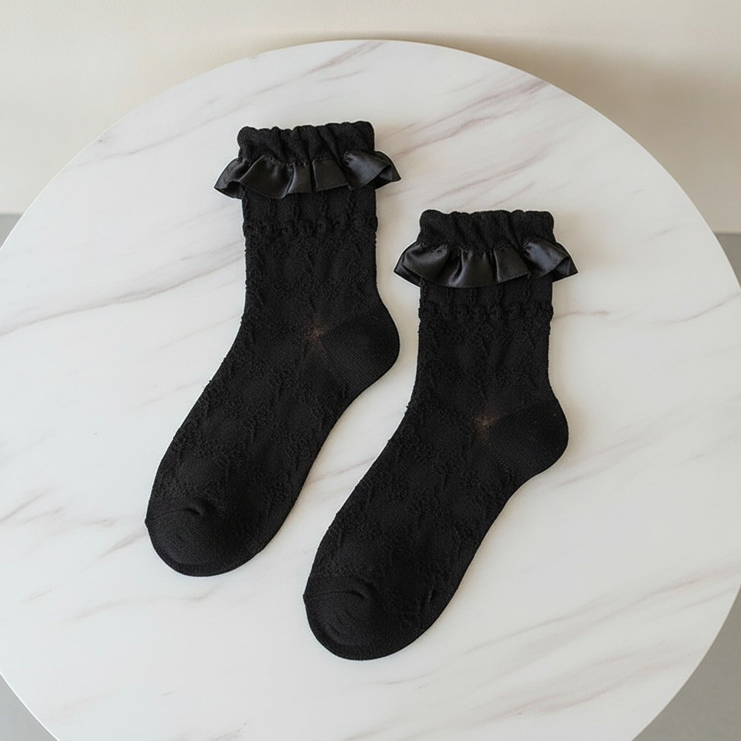 Black Lace Ruffle Crew Socks - Black