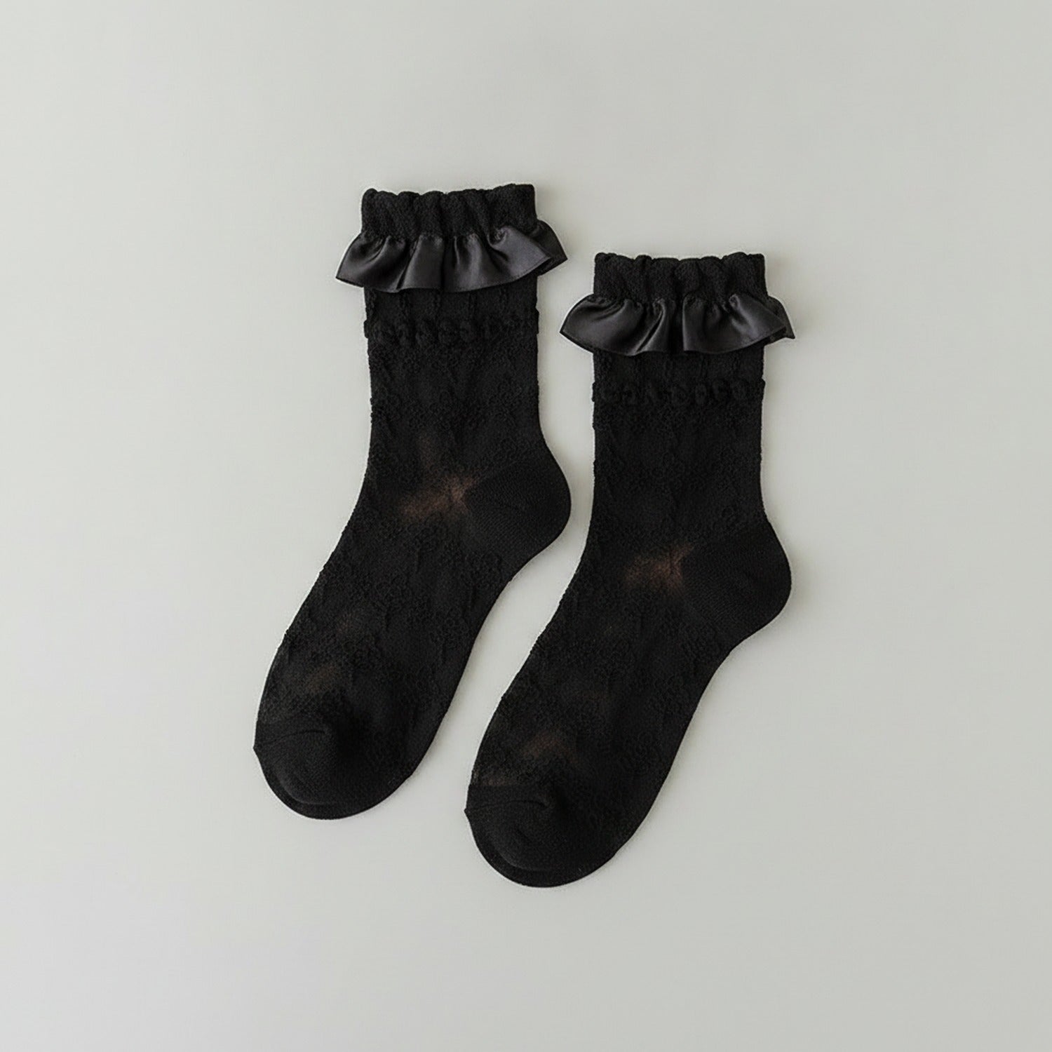 Black Lace Ruffle Crew Socks - Black