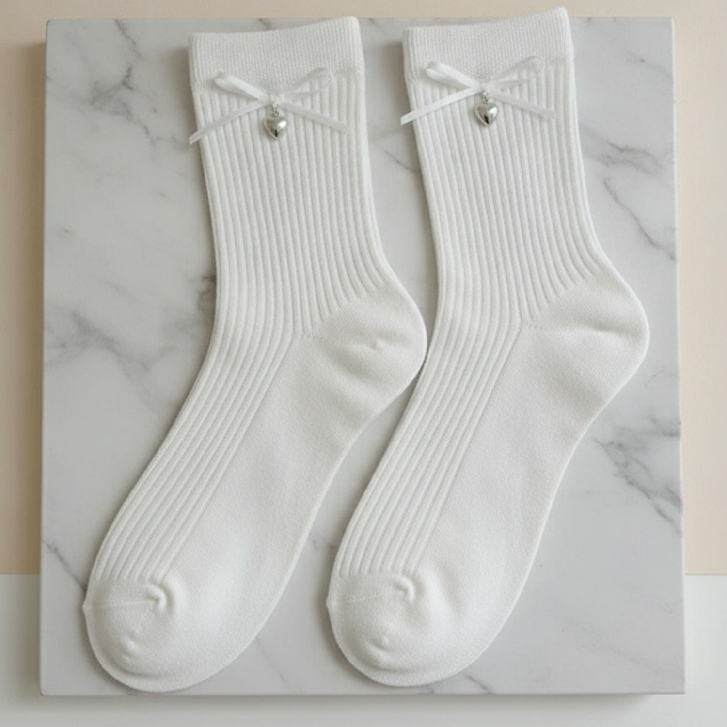 White Ribbed Heart Crew Socks