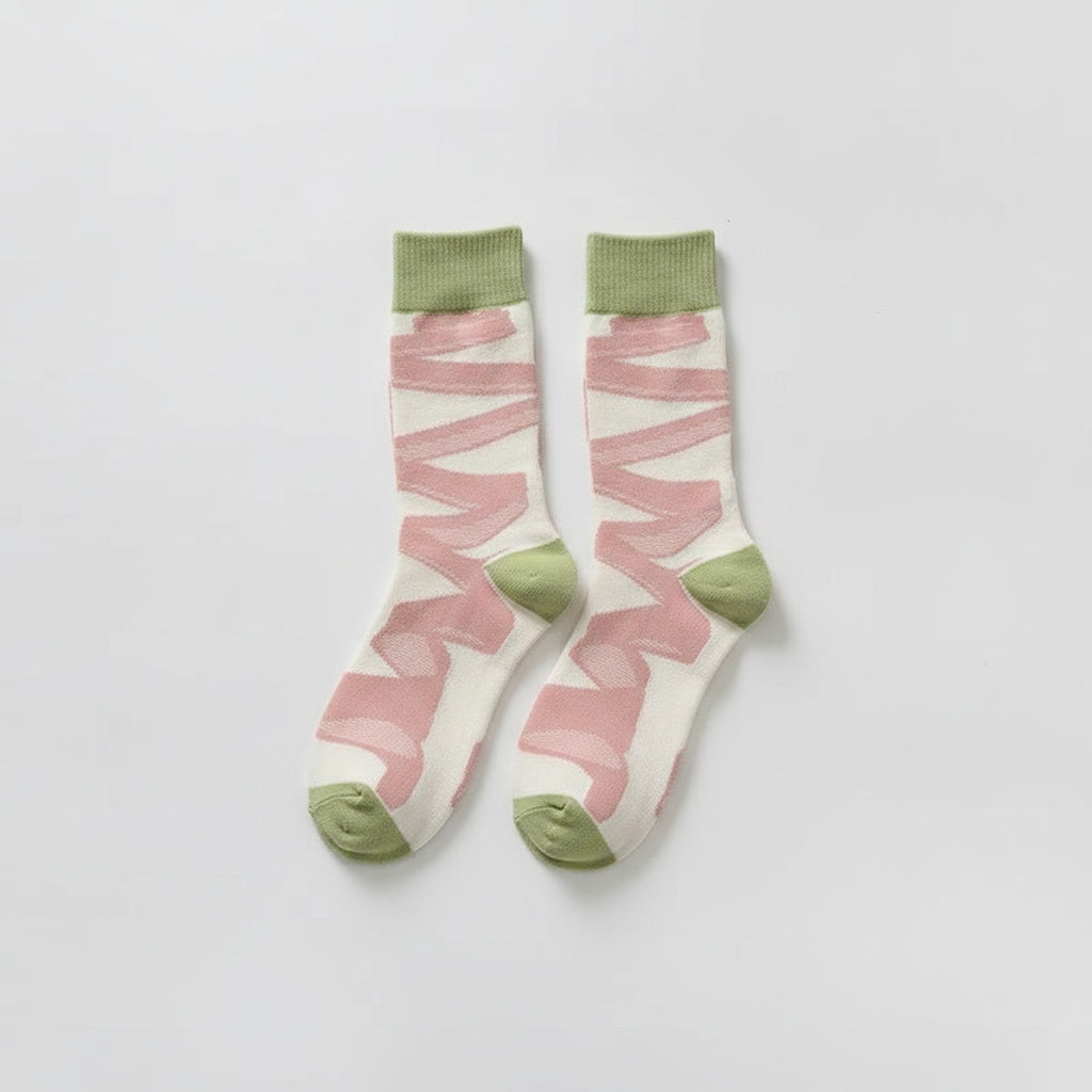 White Ribbon Patterned Crew Socks
