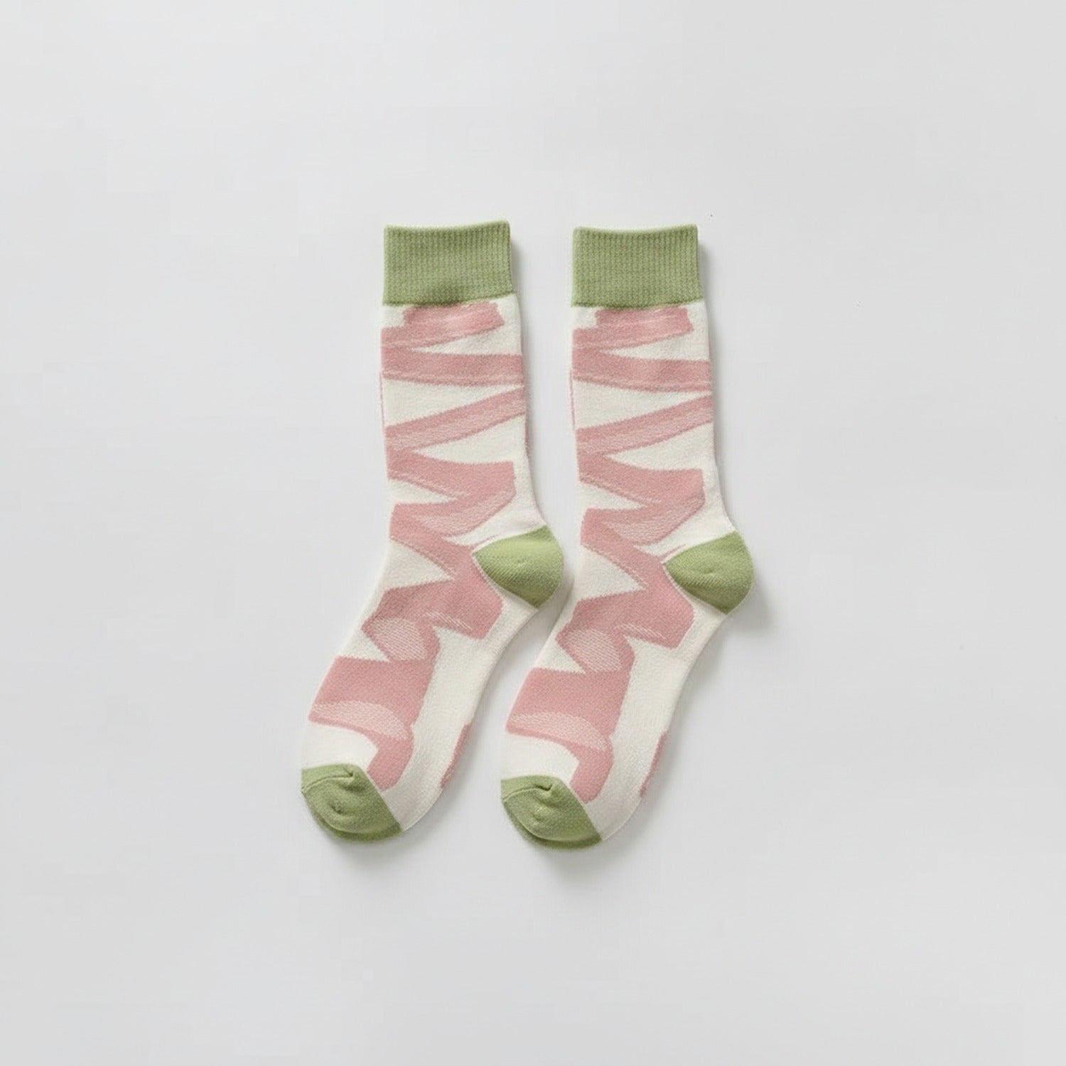 White Ribbon Patterned Crew Socks