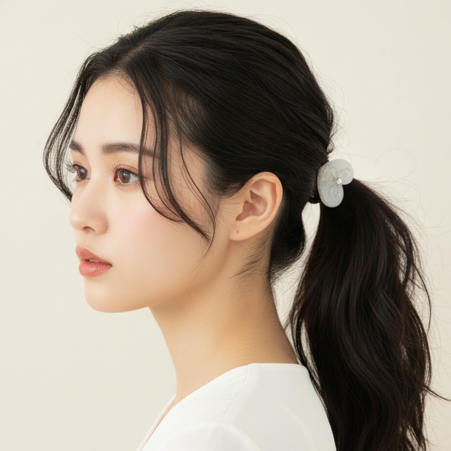 Heart-Shaped Hair Tie With Bow Charm