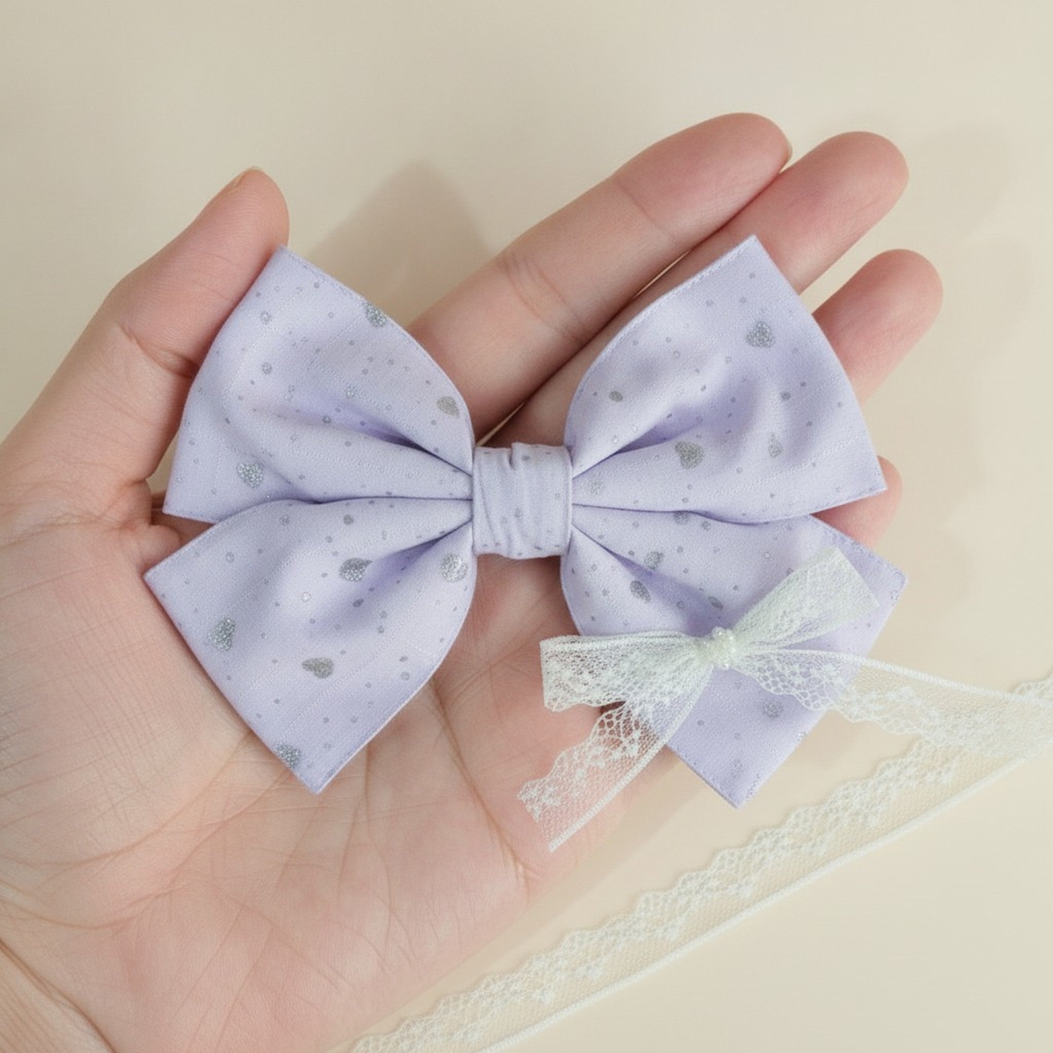 Glitter Heart Hair Bow & Lace Set – hair accessories (view 3)