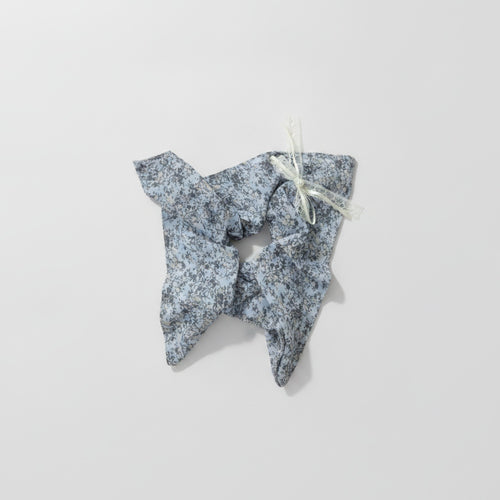Butterfly Hair Bow Scrunchie Blue Floral – hair accessories (view 1)