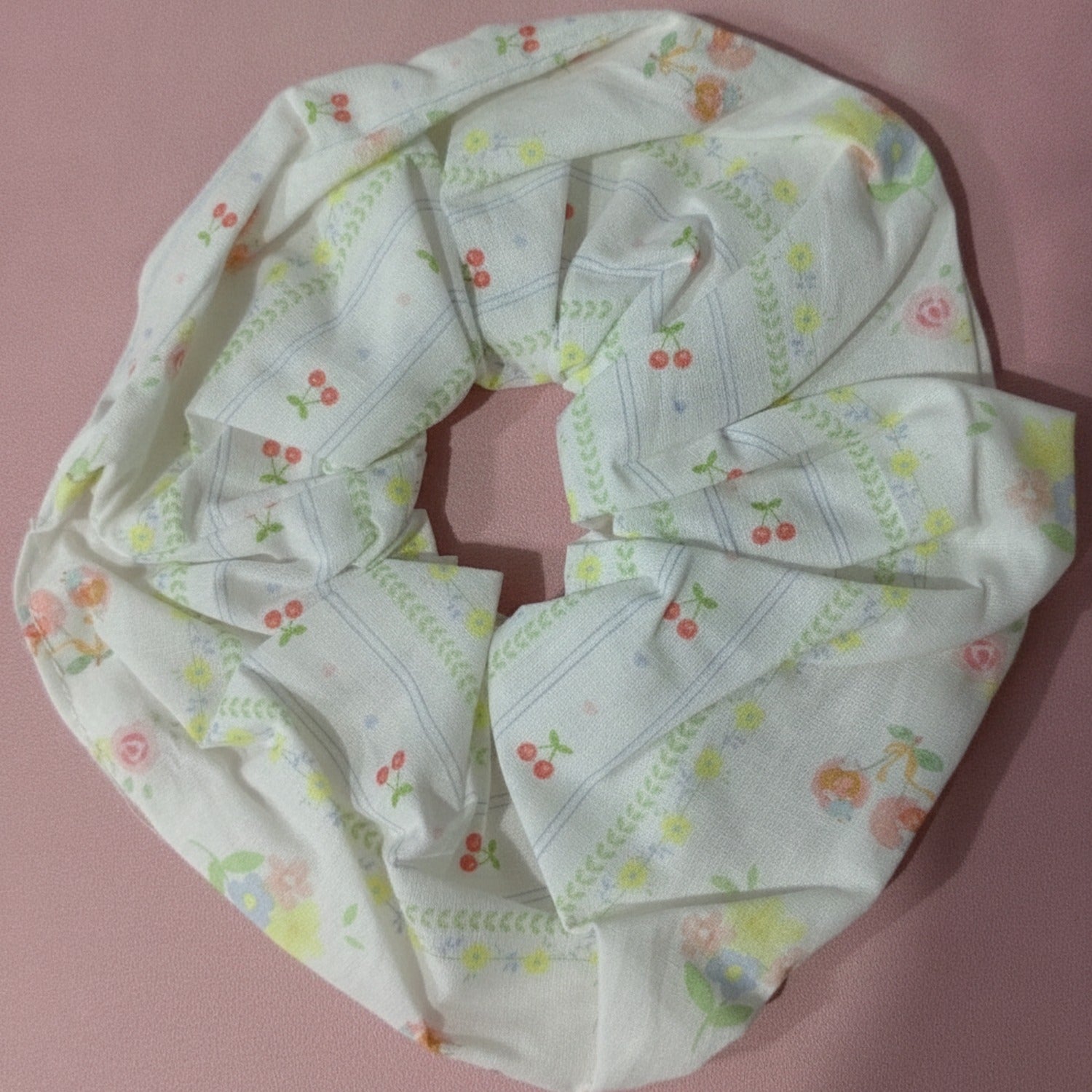 Floral Print Scrunchie Hair Tie Set