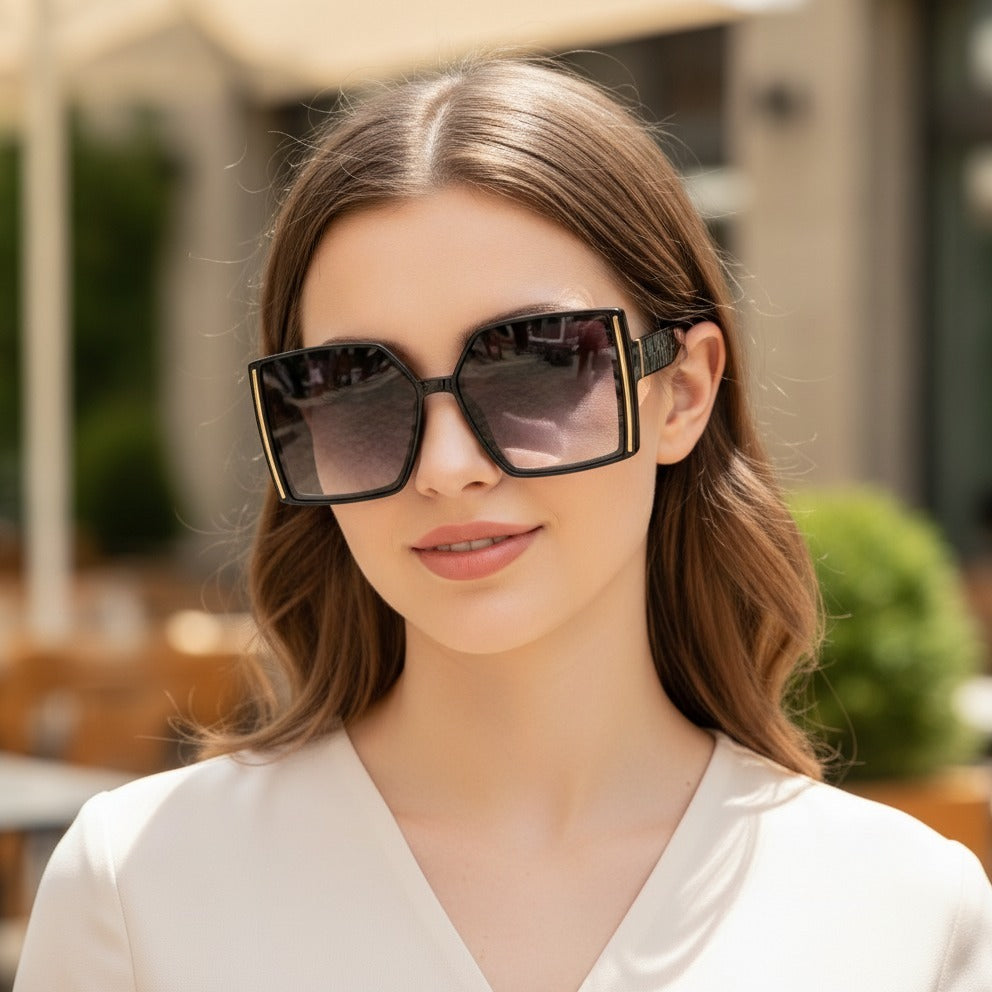 Black Square Sunglasses With Gold Trim – eyewear (view 3)