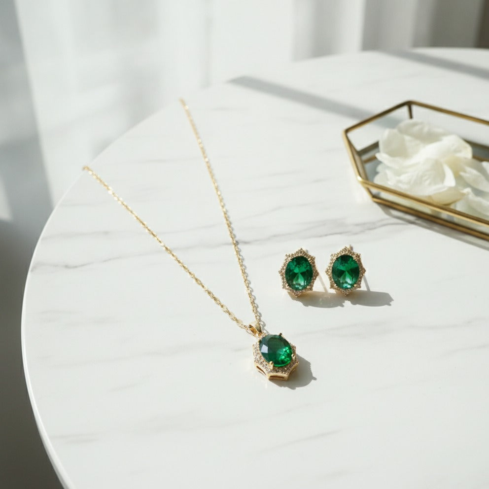 Emerald Oval Jewelry Set