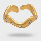 Gold Heart Ring With Diamonds – jewelry (view 1)