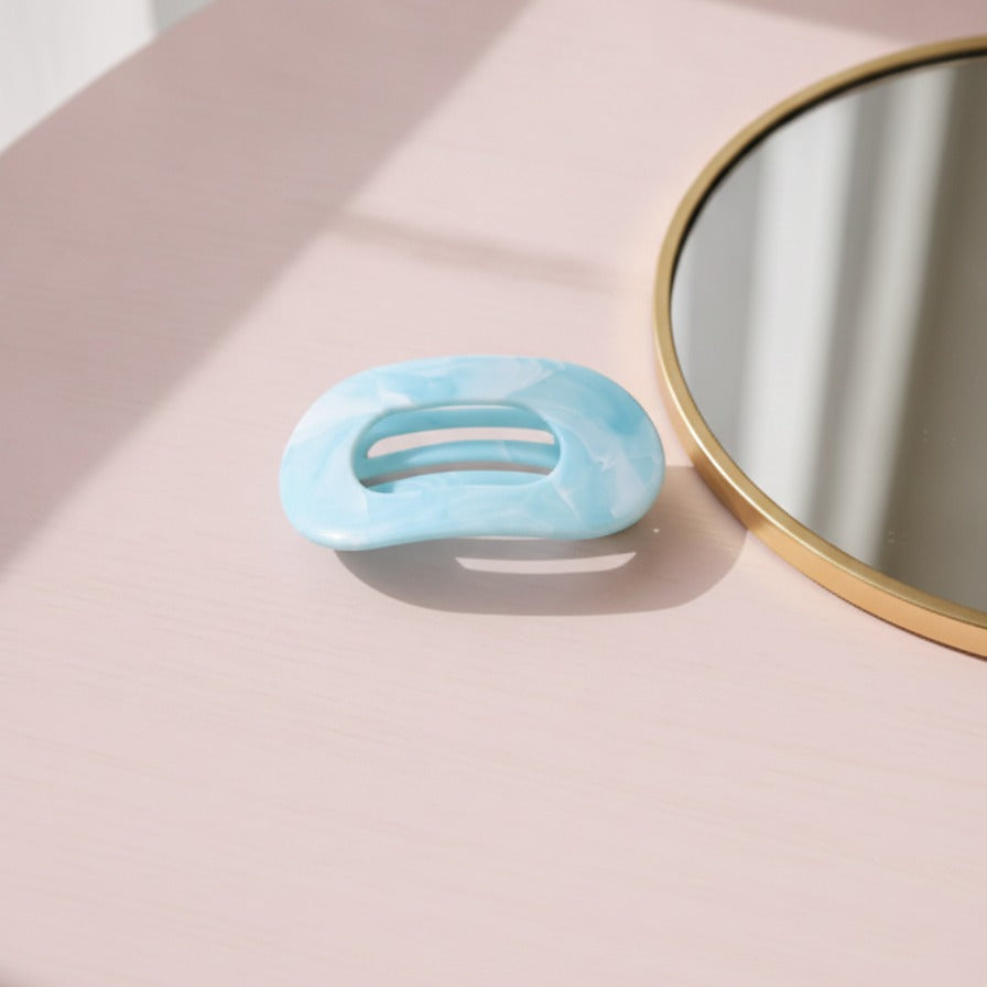 Frosted Oval Claw Clip - Sky Blue