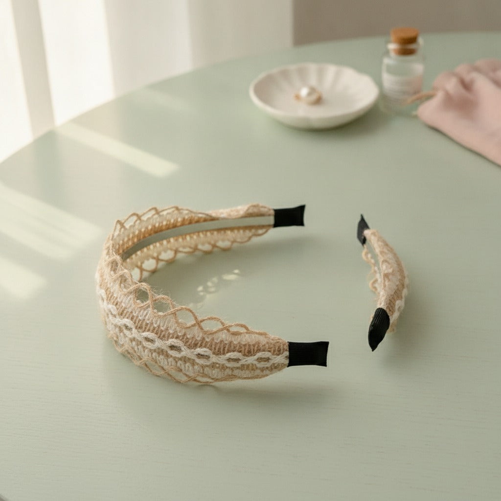 Delicate Lace Padded Headband - Cream Lace