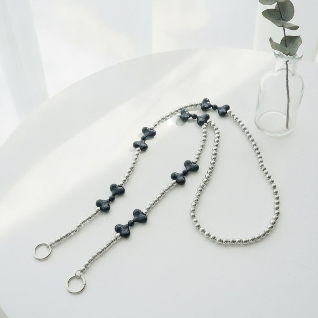 Double Heart Pearl Keychain - Black