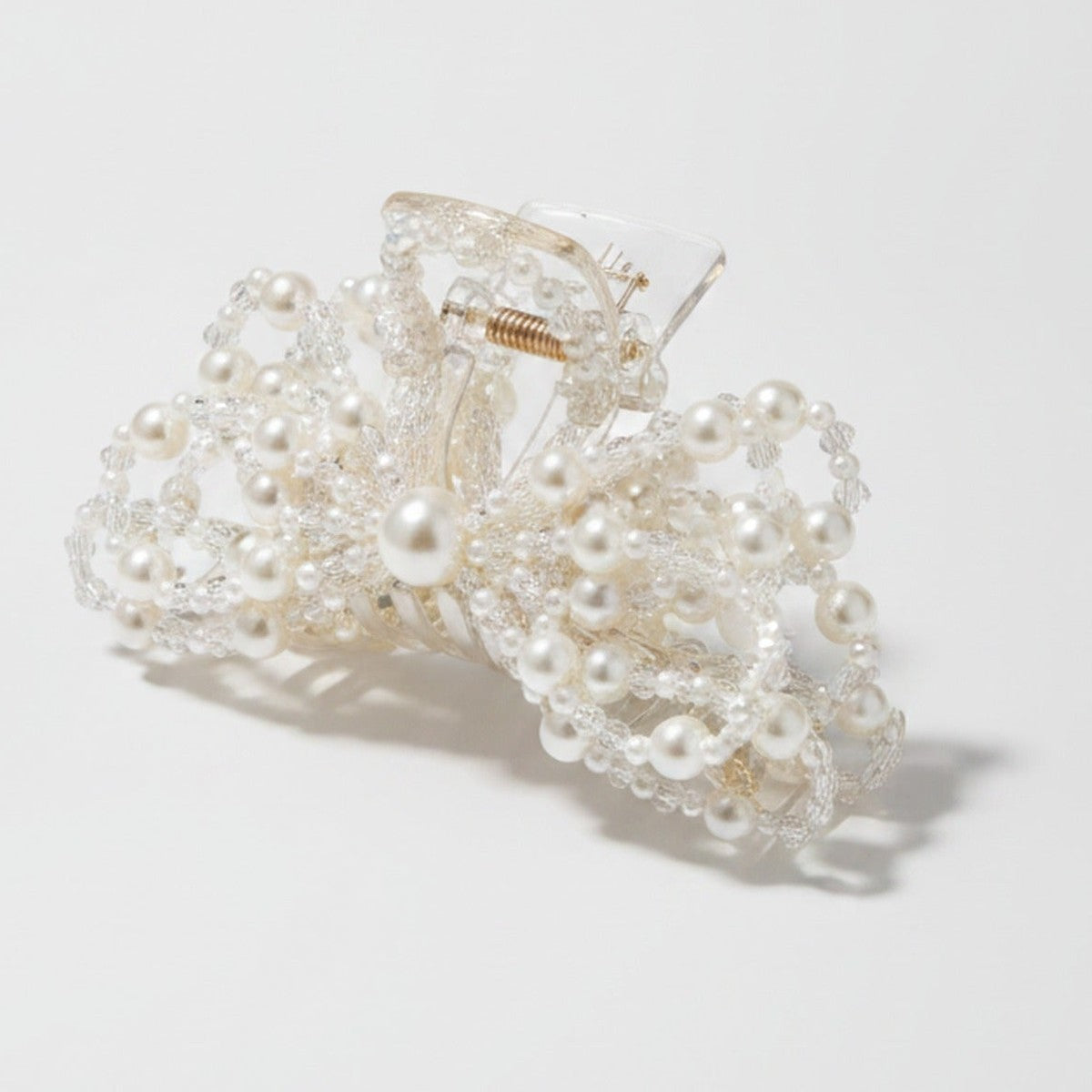 Pearl Beaded Bow Hair Claw Clip – hair accessories (view 1)