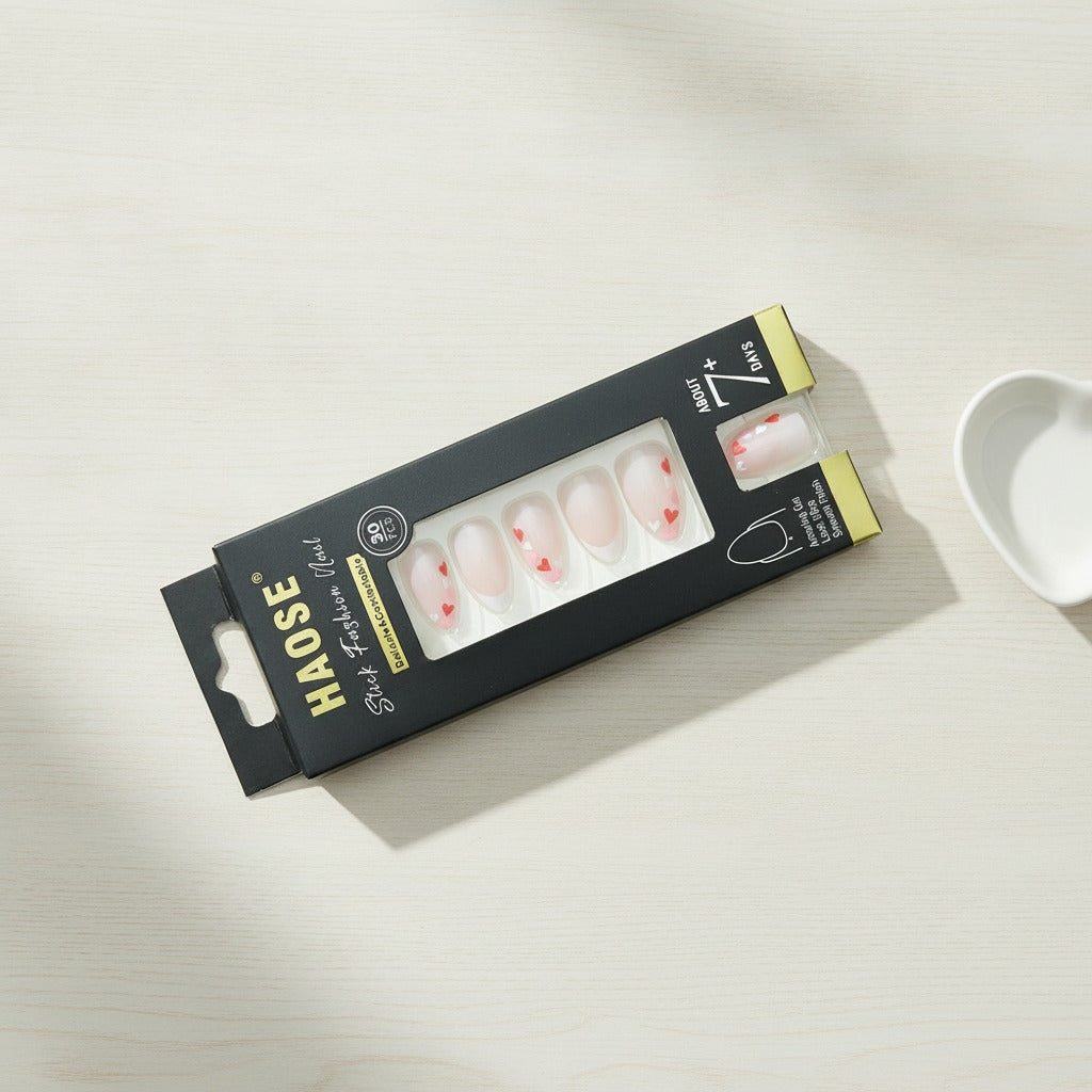 Sweetheart Nail Art Press-On Set - Nude Heart