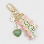 Daisy Charm Keychain - Green Heart