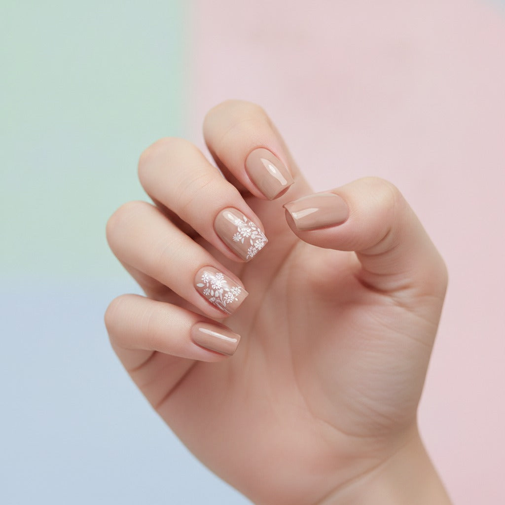 Delicate Floral Press-On Nail Set - Nude Floral