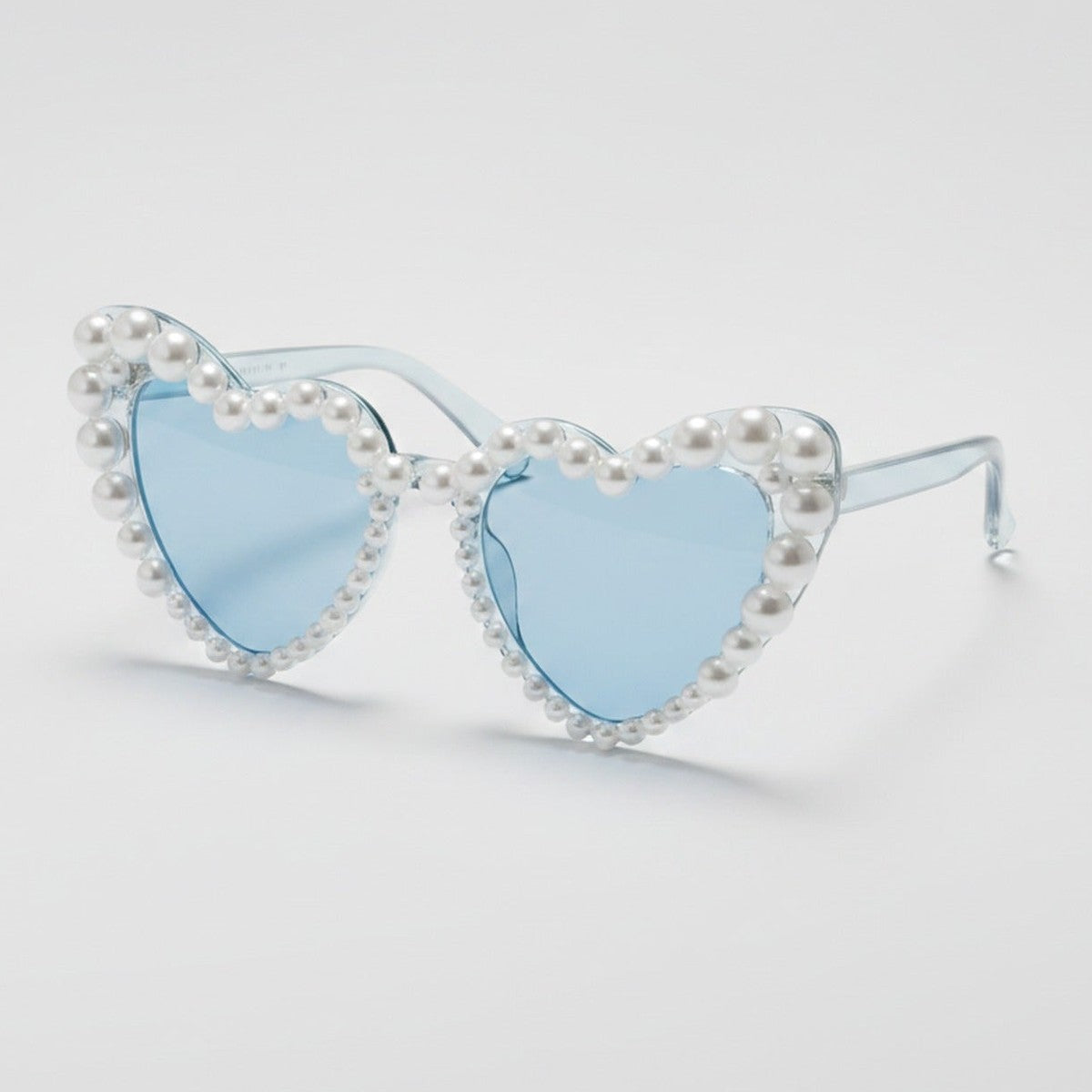 Pearl Heart Tint Sunglasses - A03#XA-5501# Transparent Blue Frame Blue Lens Metal Sprout – eyewear (view 1)