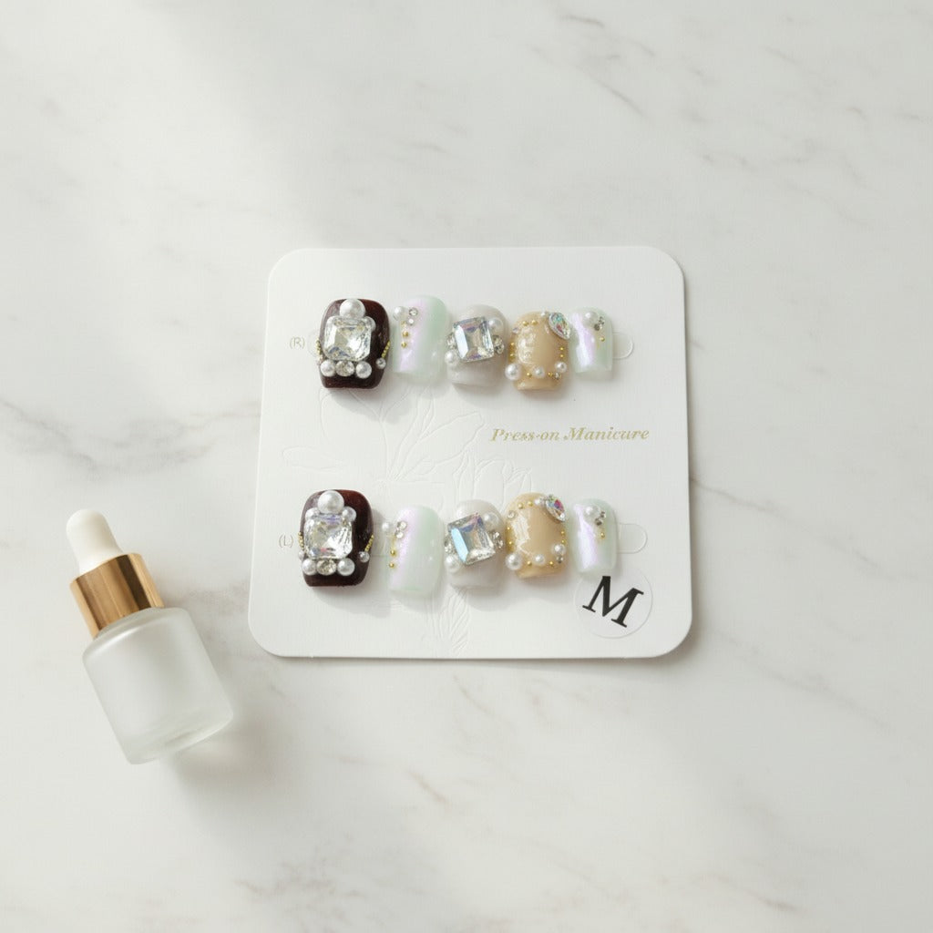 Gem-Studded Press-On Manicure Set - Pearl & Gem Mix