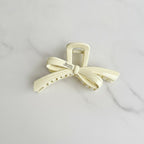 Bow Hair Claw Clip - 12.4cm – hair accessories (view 1)