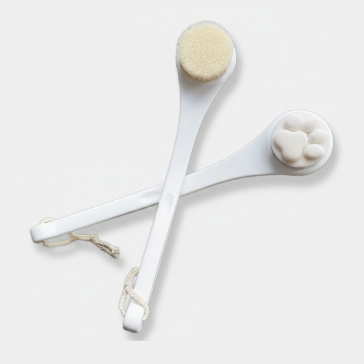 Dual Head Back Brush With Rope Loop – Korean beauty tool (view 1)