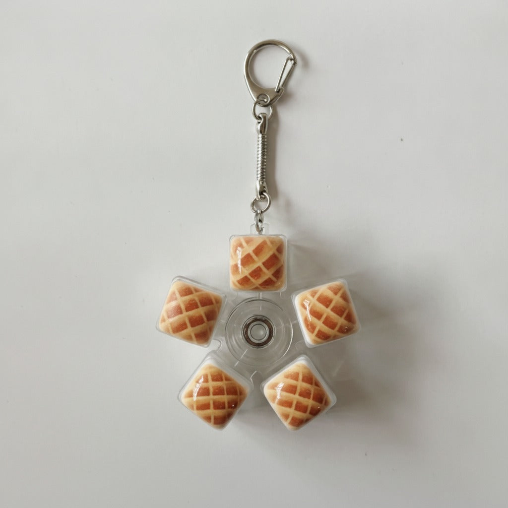Pastel Pop Fidget Keychain - Peachy Cream