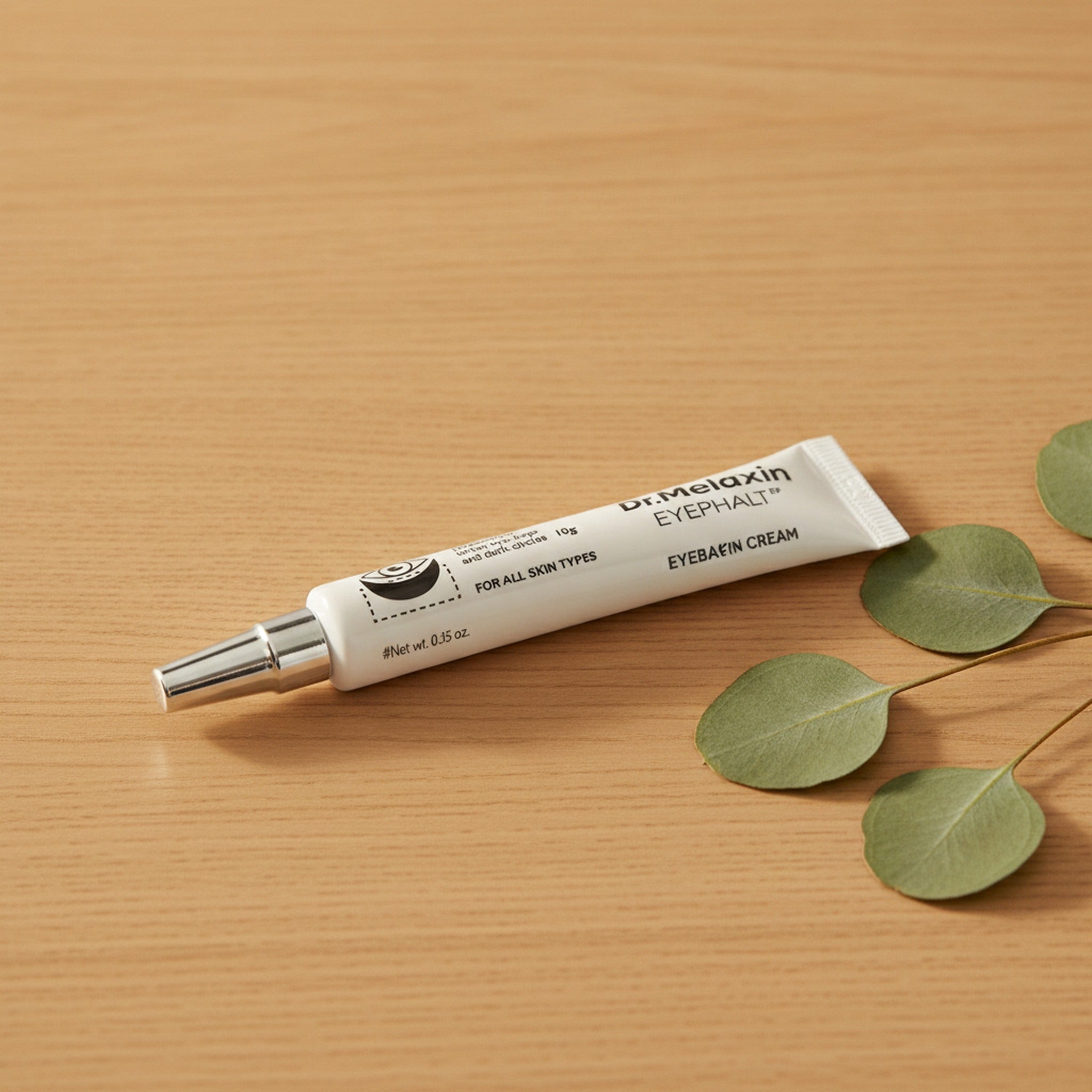 eyephalt-eyebag-cream-10g-drms02-i - lifestyle 2