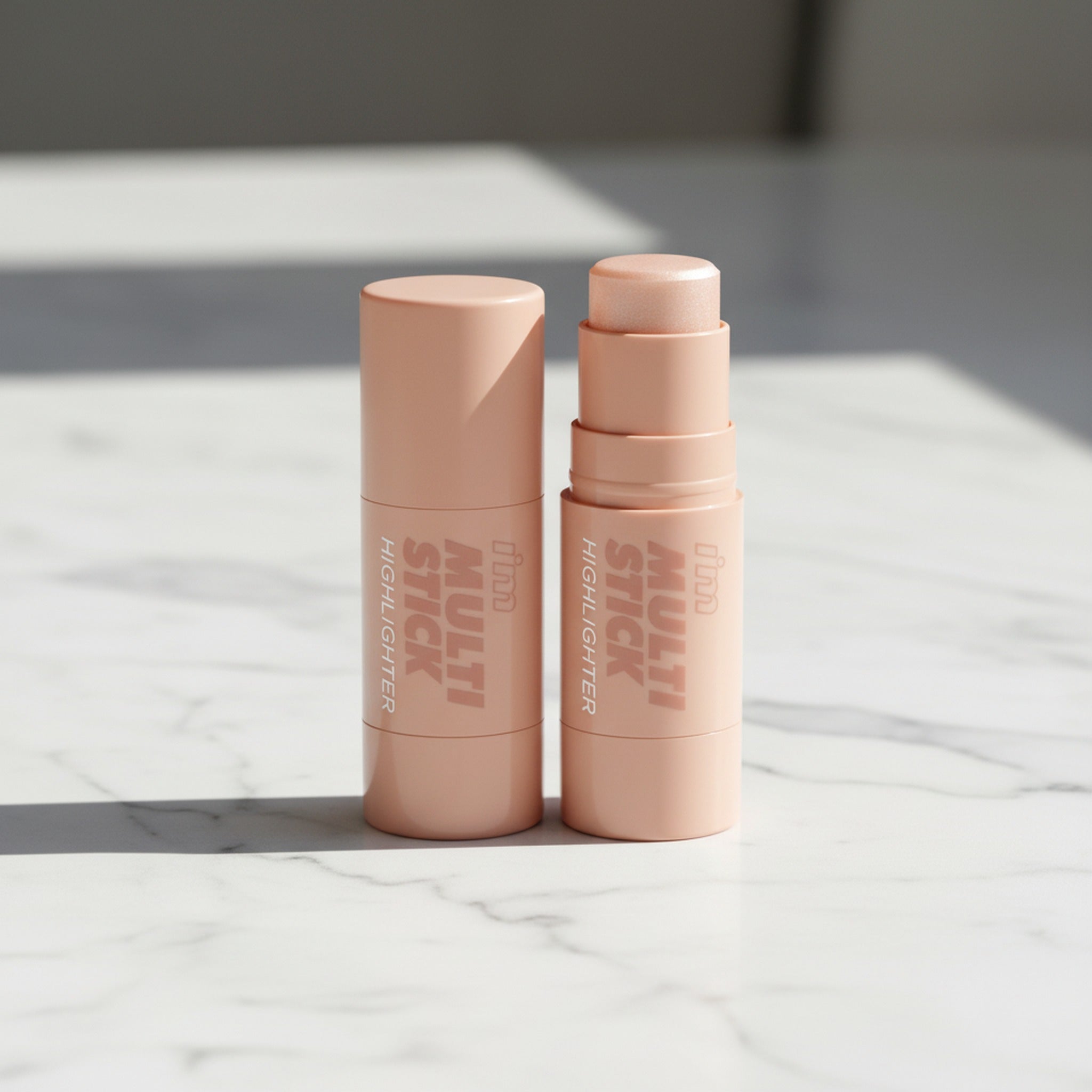 MULTI STICK HIGHLIGHTER 001 CHAMPAGNE - image 2