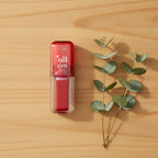dear-darling-oil-tint-01-ecm04-l01 - lifestyle 2