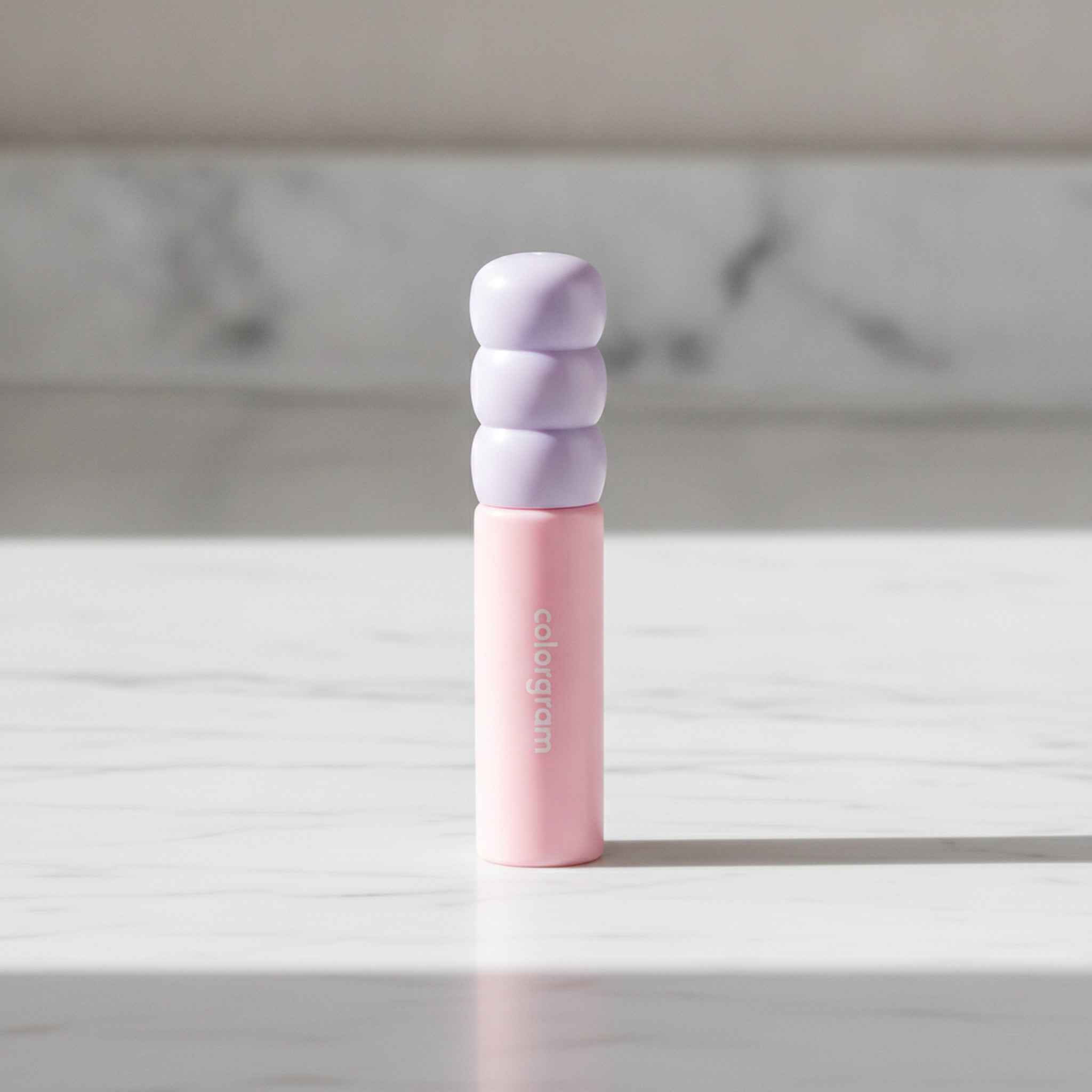 fruity-glass-tint-07-shy-guava-cgrcm01-l07 - lifestyle 1