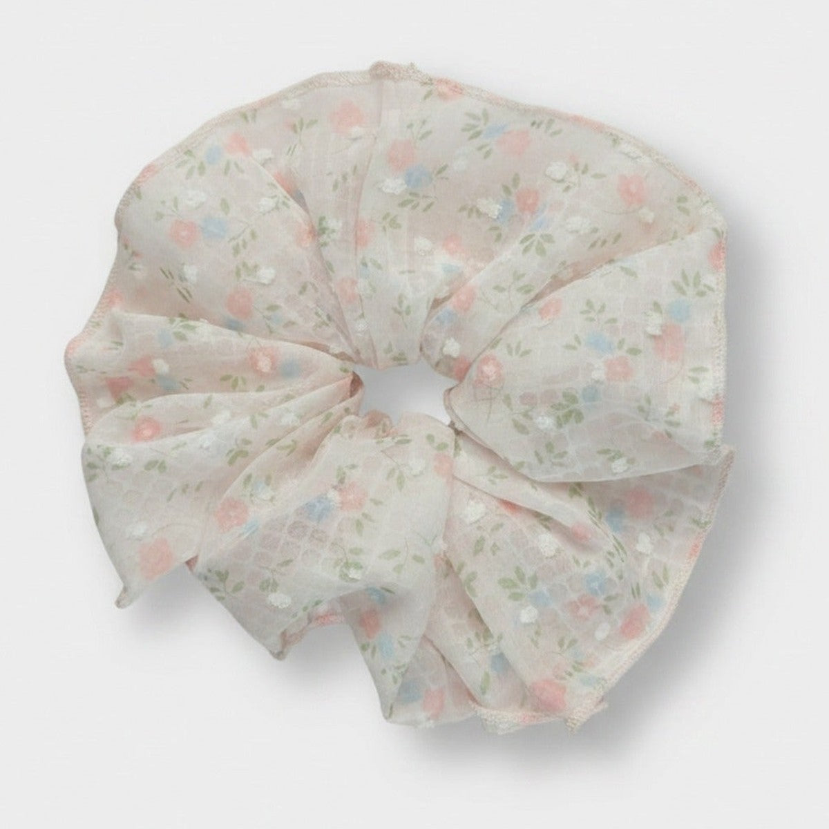 Floral Scrunchie With Ruffled Edges – hair accessories