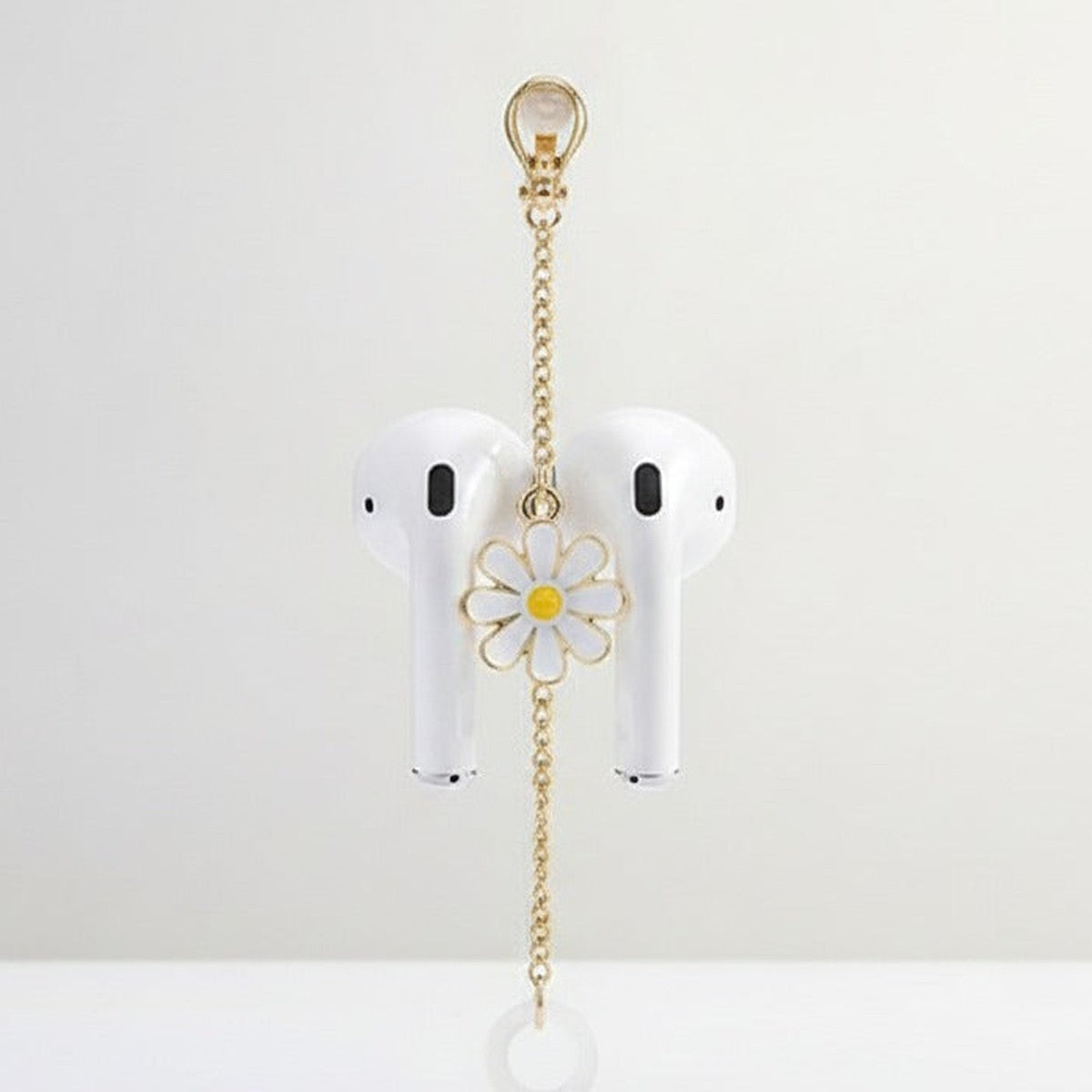 Daisy Earbud Anti-Loss Ear Cuff – jewelry (view 1)