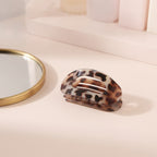Tortoiseshell Oval Hair Claw