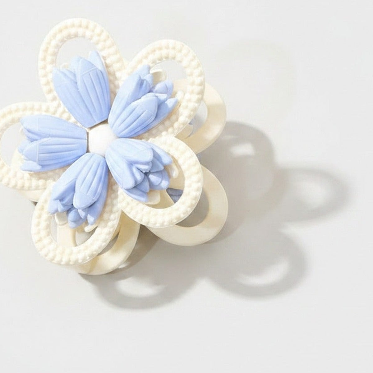 Pearl Beaded Flower Hair Claw - Blue #5 – hair accessories (view 1)