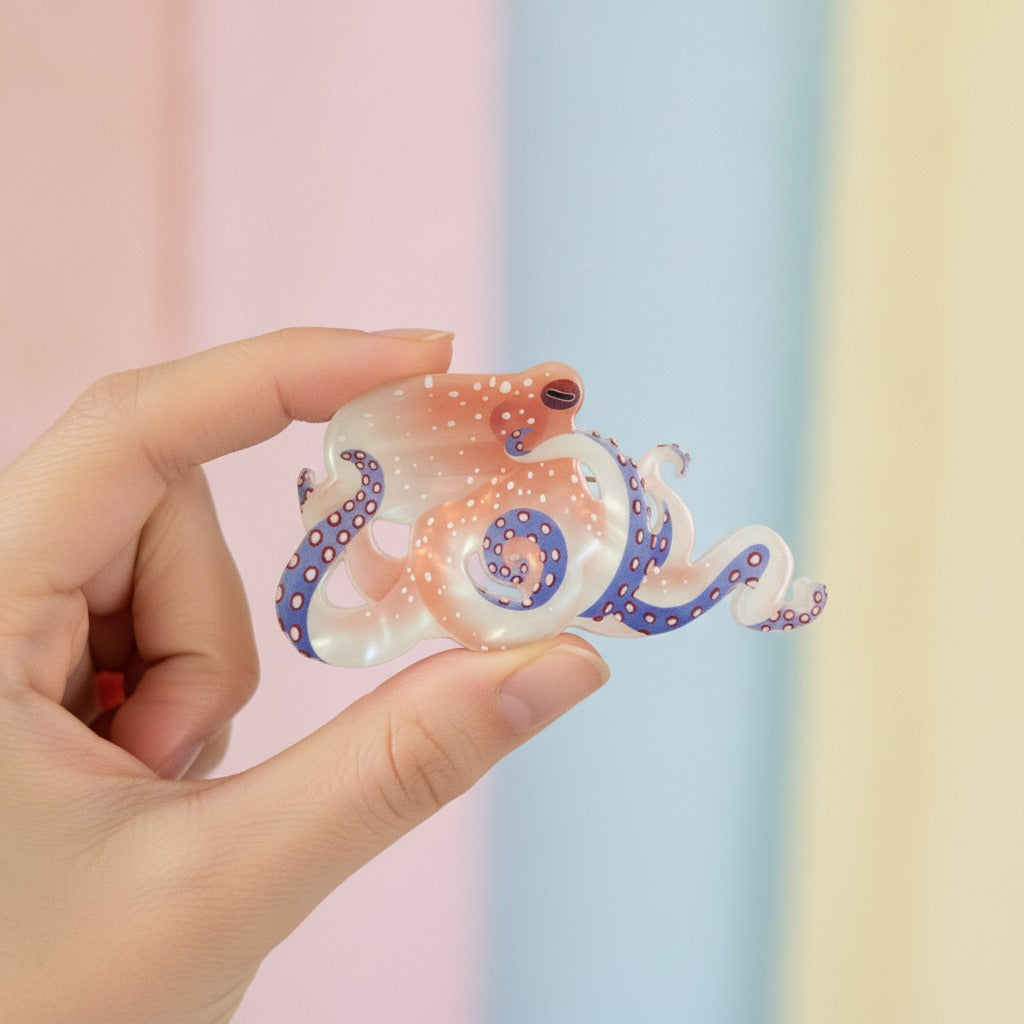 Octopus Pearl Hair Claw - Pearl White