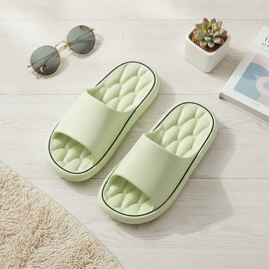 Puffy Slide Slippers With Contour Light Green