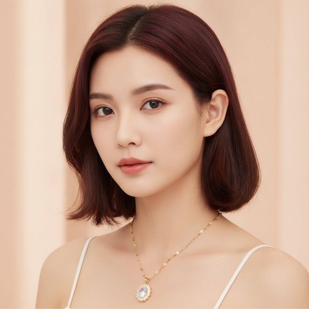 Oval Halo Crystal Pendant Necklace - Gold