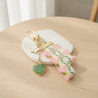 Daisy Charm Keychain - Green Heart