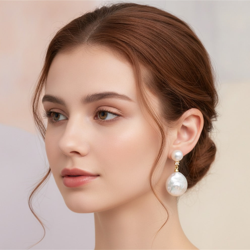 Pearl Twisted Frame Stud Earring - Type 2