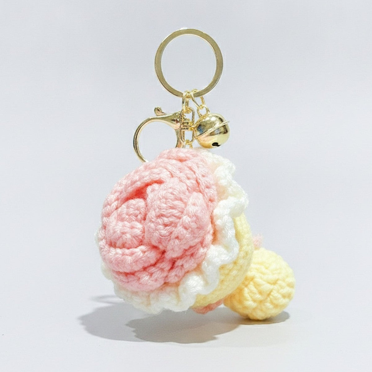 Crocheted floral keychain - Type 4 – novelty & toys (view 1)