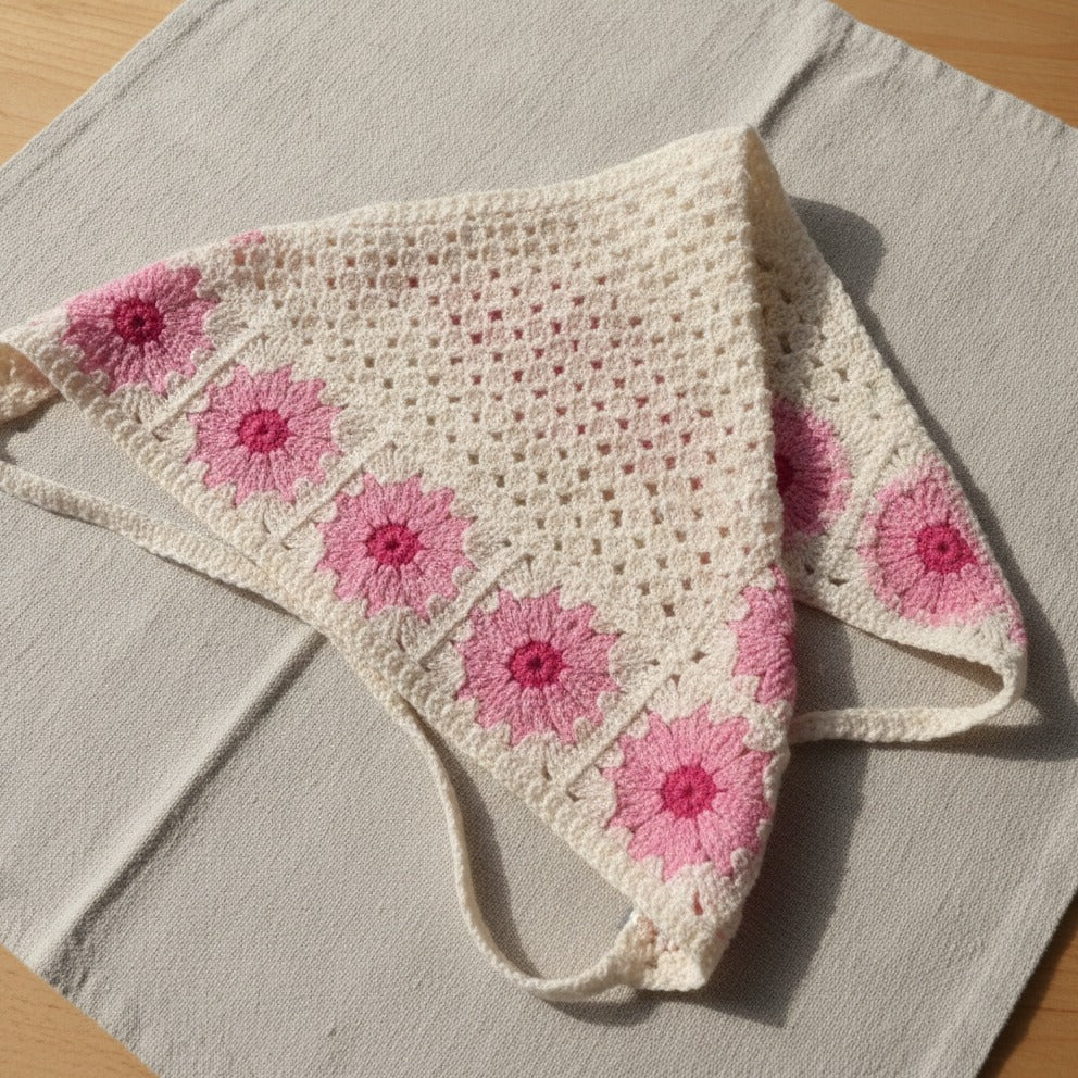 Daisy Crochet Triangle Bandana - Cream & Pink