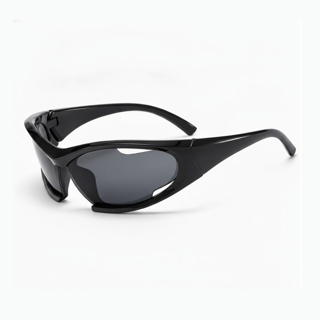 Black Oval Sport Sunglasses With Curved Lens – eyewear (view 1)