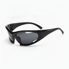 Black Oval Sport Sunglasses With Curved Lens – eyewear (view 1)