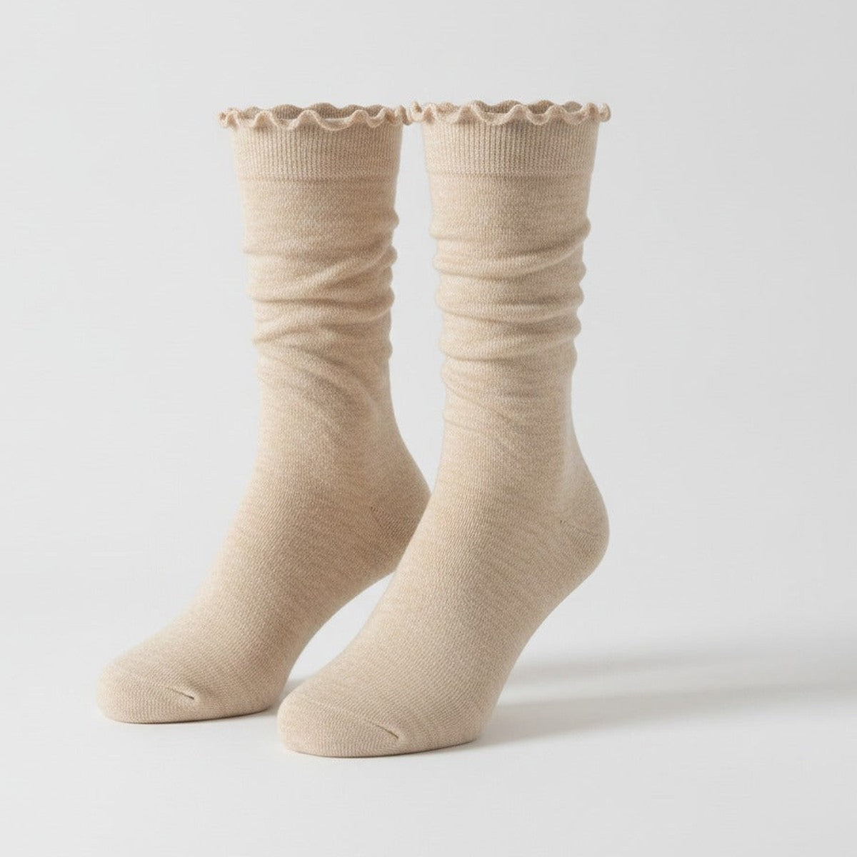 Slouch Crew Socks with Scalloped Edge - Oatmeal