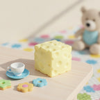 Crispy Cube Squishy Toy - Corn