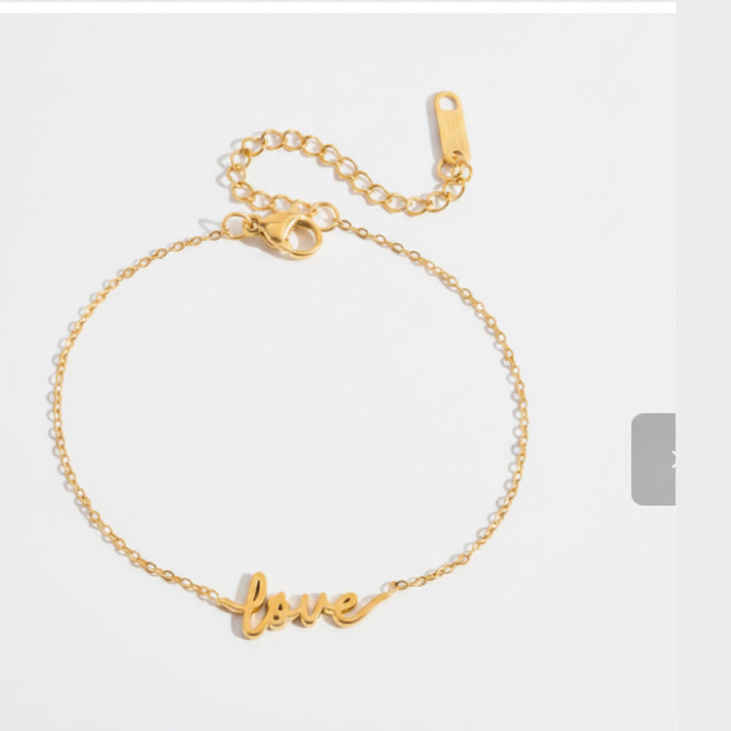 Gold Love Charm Chain Bracelet – jewelry (view 1)
