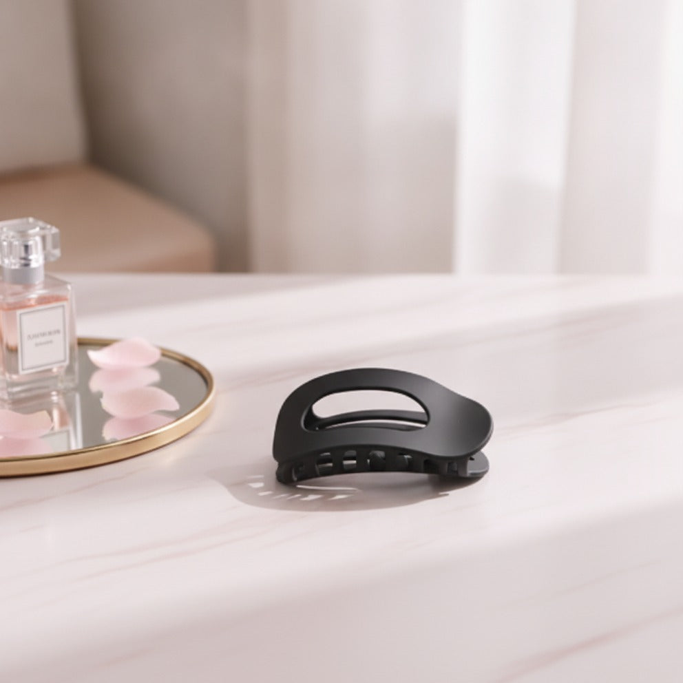 Oval Matte Hair Claw Clip - Matte Black