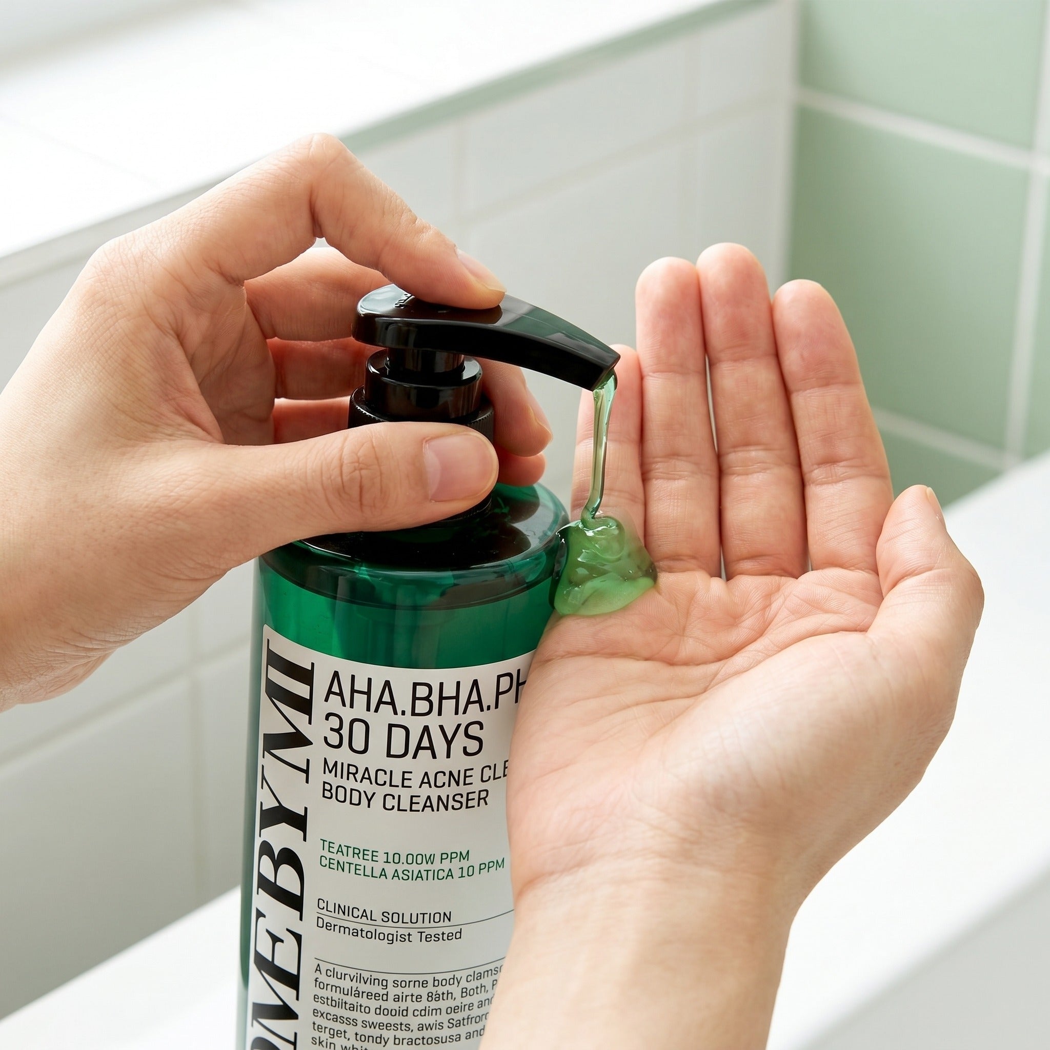 AHA.BHA.PHA 30 Days Miracle clear body cleanser 400g